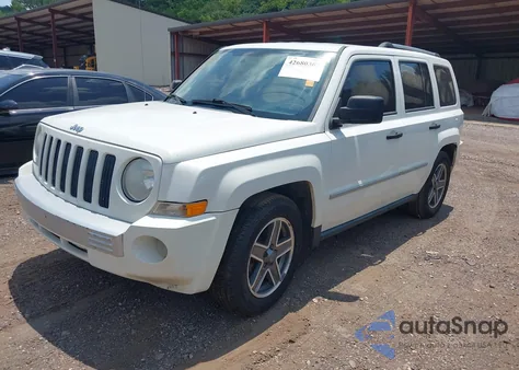 2009 Jeep Patriot Limited из США, поврежденный, VIN 1J4FT48BX9D202732